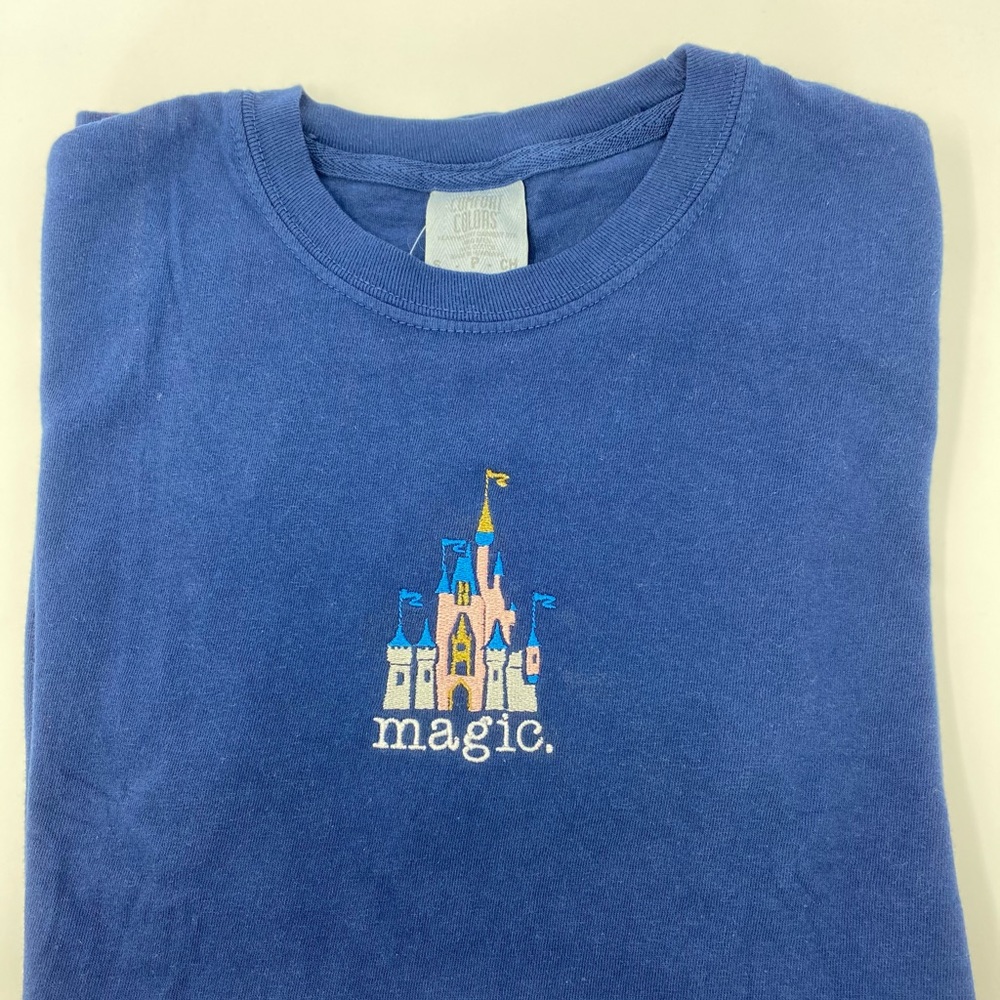 NEW Disney World Embroidered T-Shirt